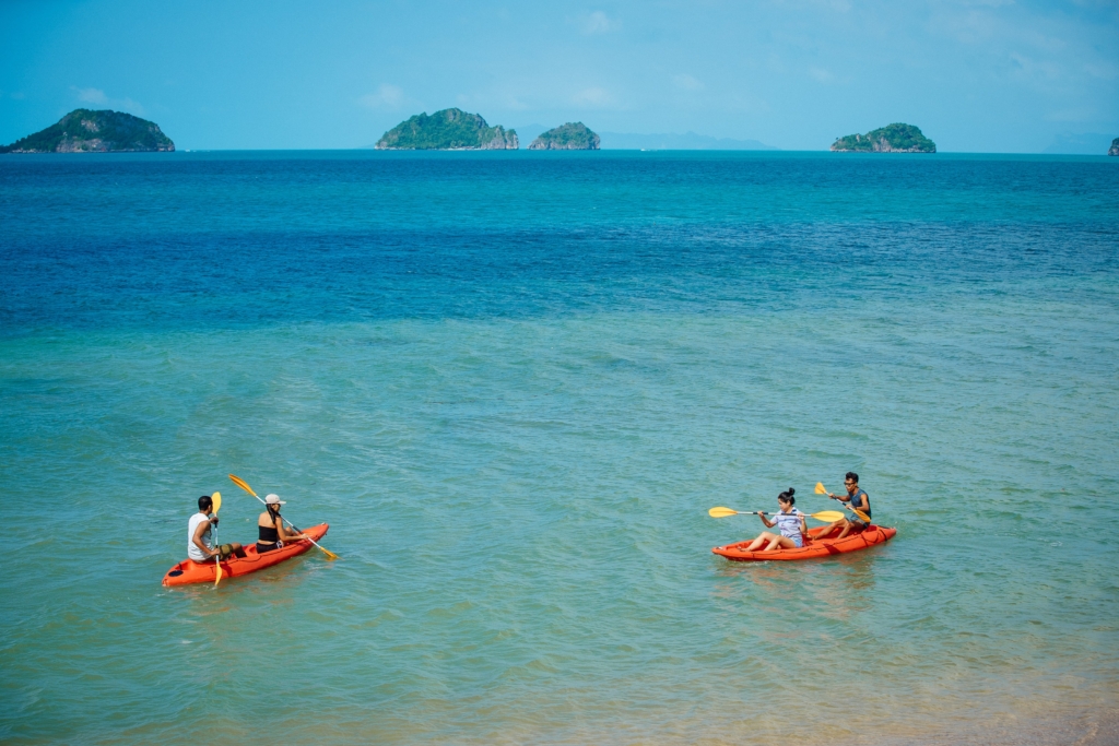 Kayaking Activities - Conrad Koh Samui Residences